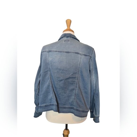 NWT Womens Western Coastal Cowgirl Spring Denim Jacket Size 3X - Picture 4 of 10